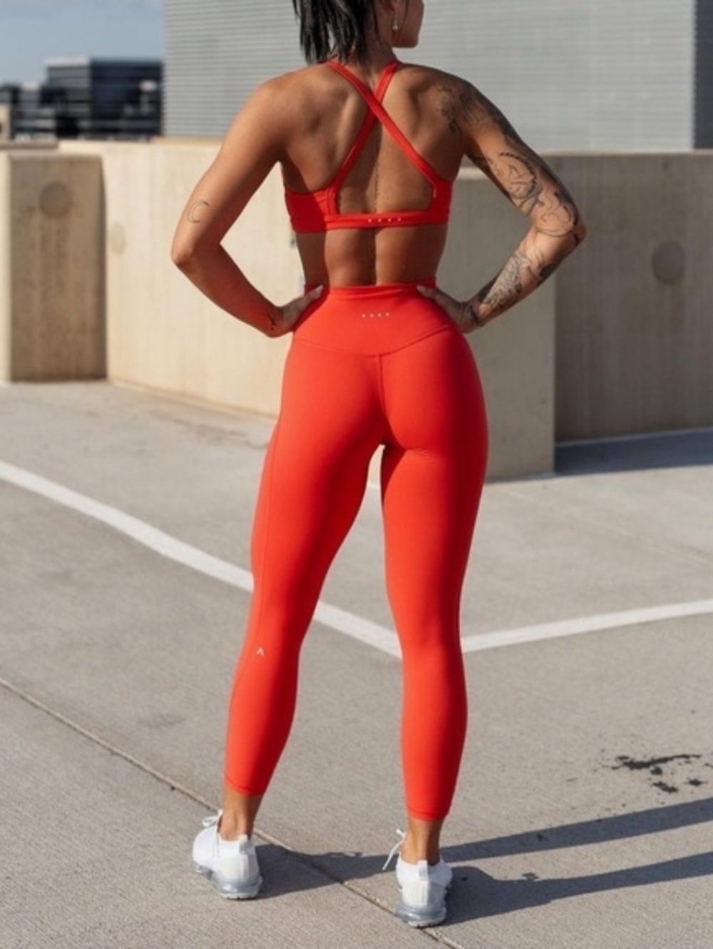 Acta Coral red leggings Size Large Ankle